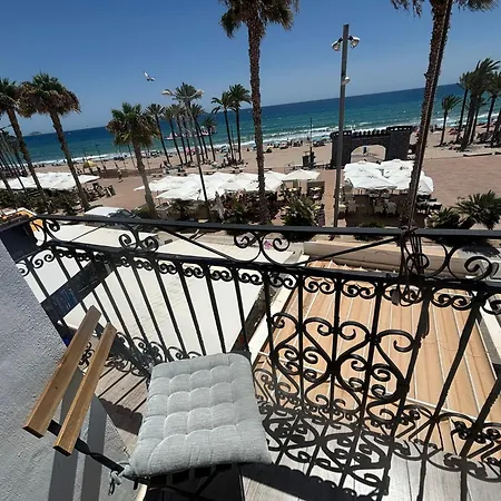 H&b Costablanca * فيياخويوسا